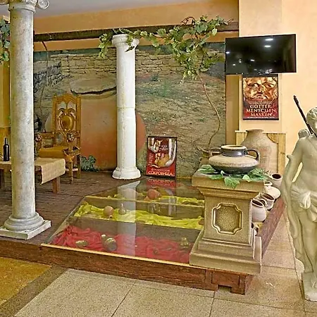 Estreya Hotel