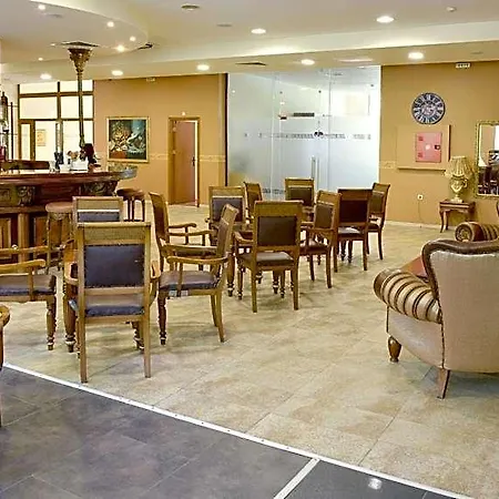 Estreya