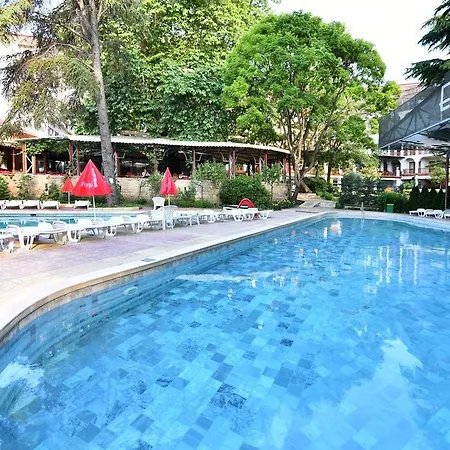 Hotel Estreya And Sf. Constantin și Elena