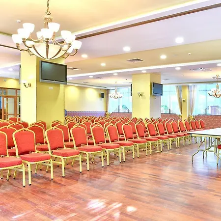 Hotel Estreya